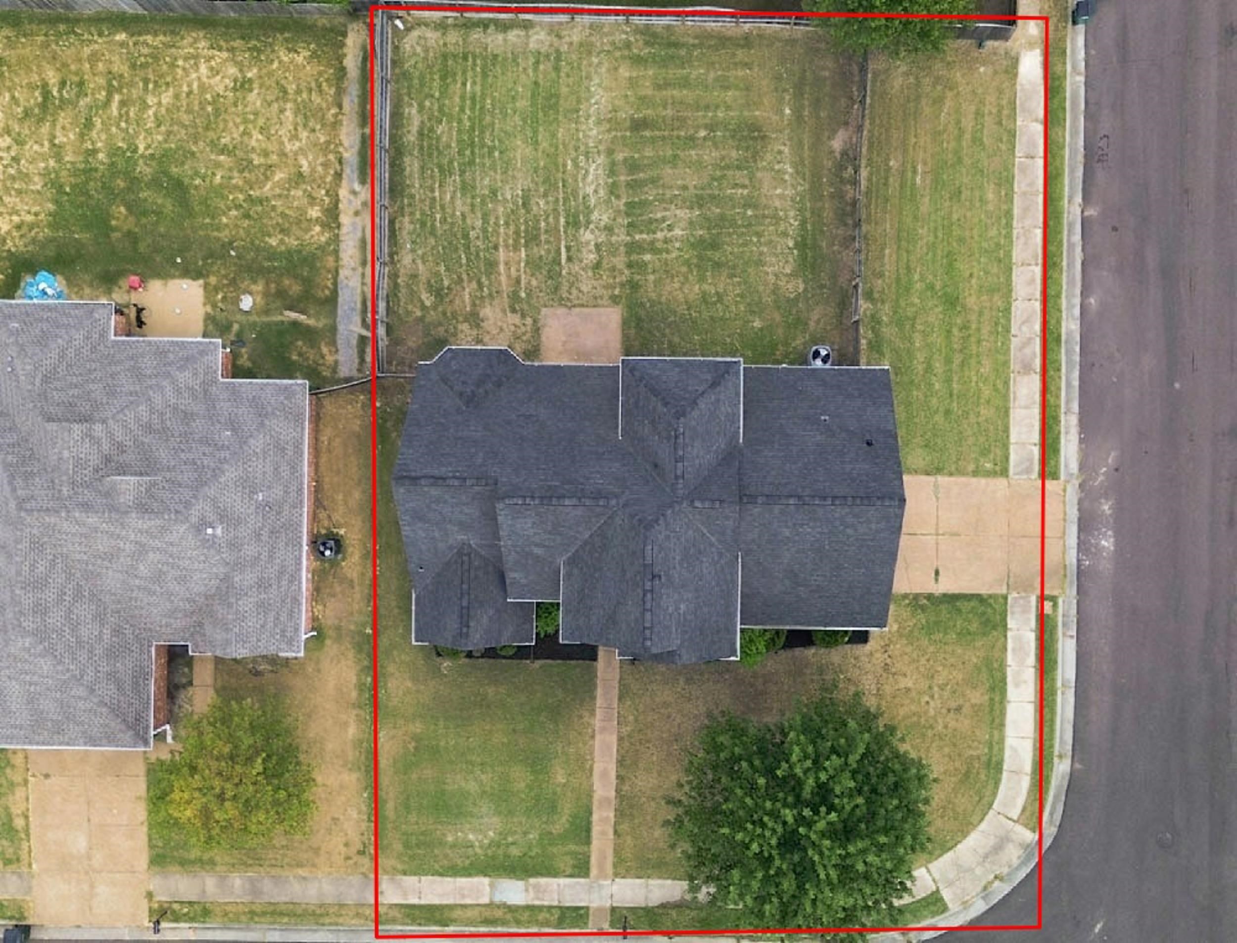 1472 Pemberton Ln Property Photo 40