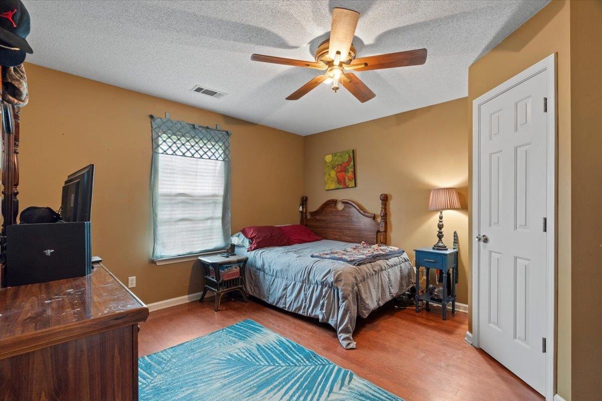 4760 Hallbrook Dr Property Photo 10