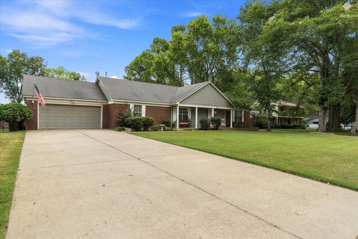 4760 Hallbrook Dr Property Photo 16