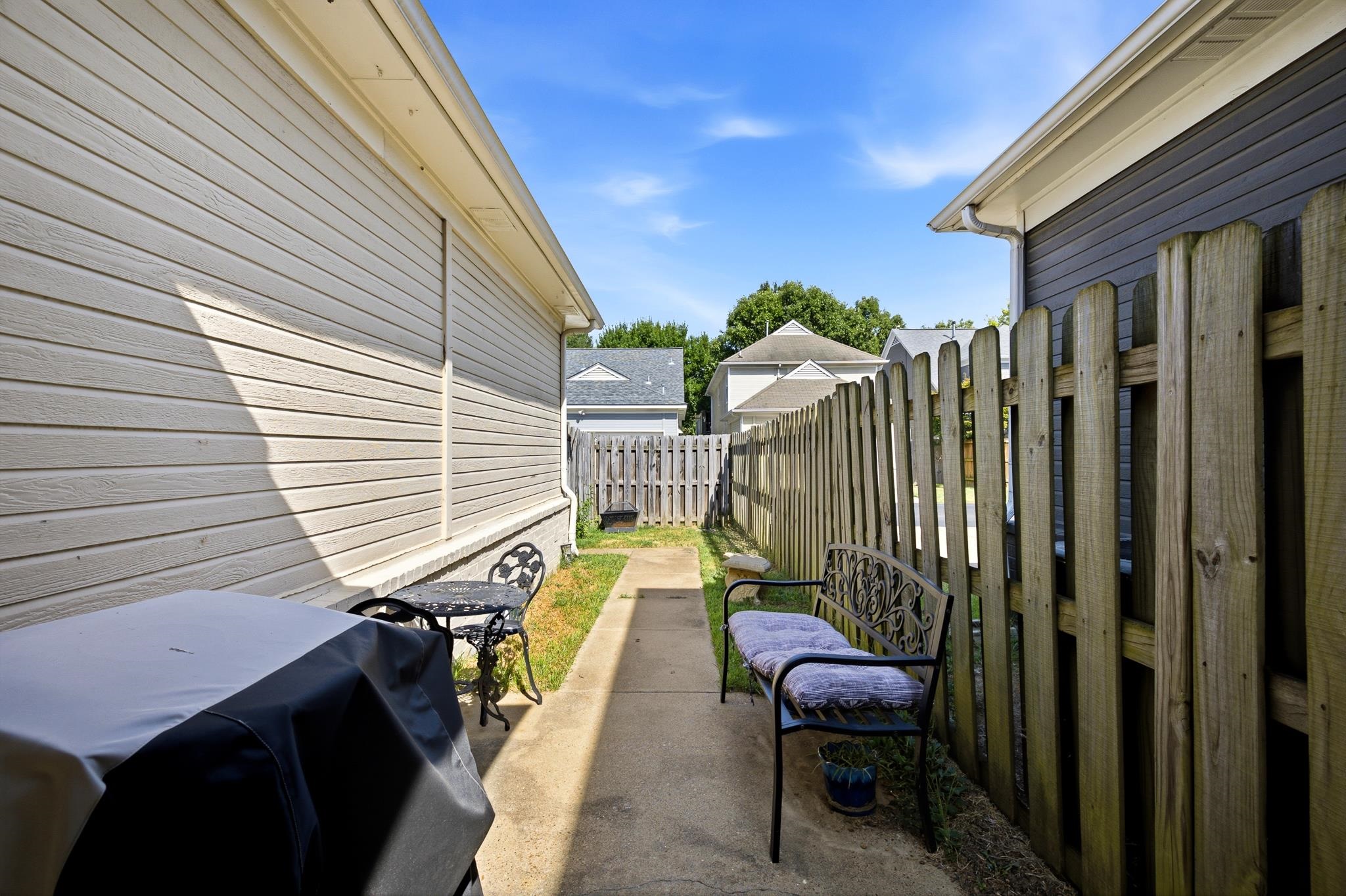 1282 E Island Pl Property Photo 31