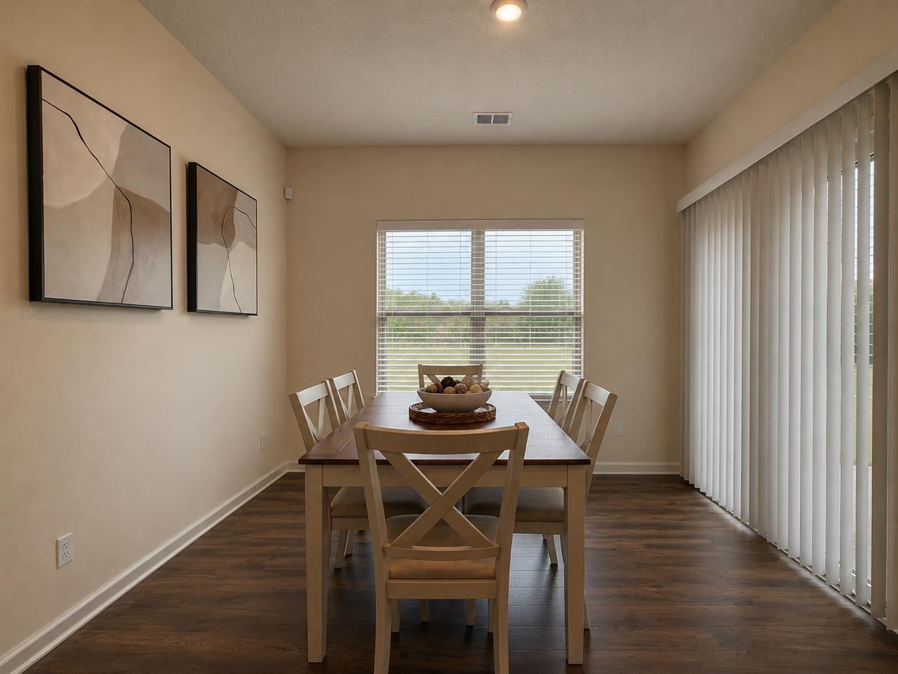 7404 Barrett Oaks Cv Property Photo 10