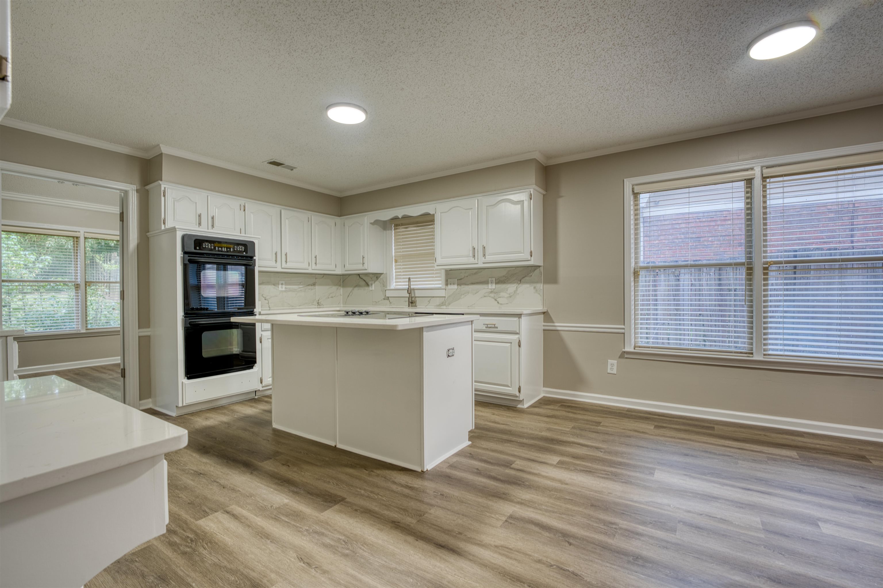 8747 Grandbury Pl Property Photo 7