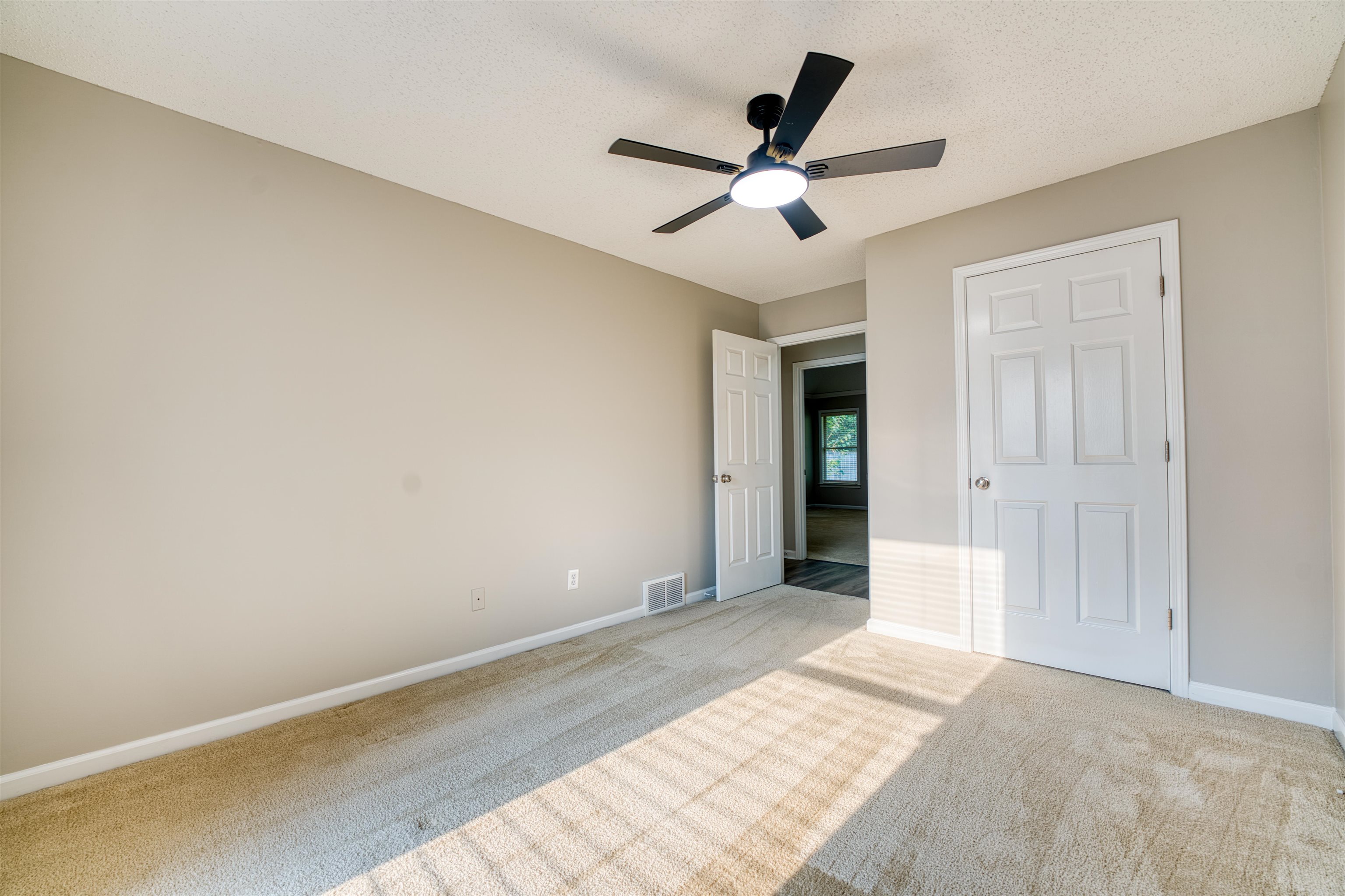 8747 Grandbury Pl Property Photo 23
