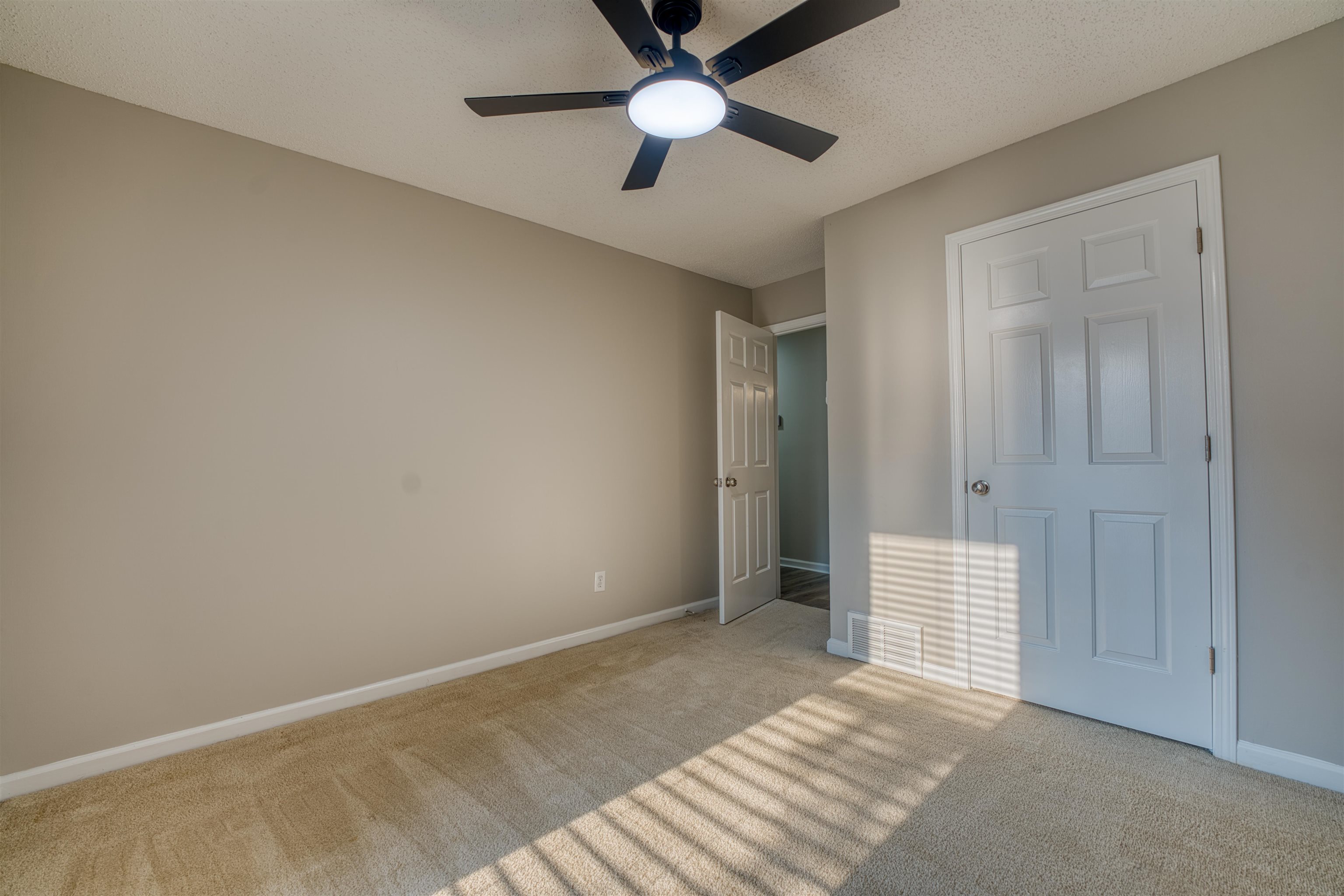 8747 Grandbury Pl Property Photo 24
