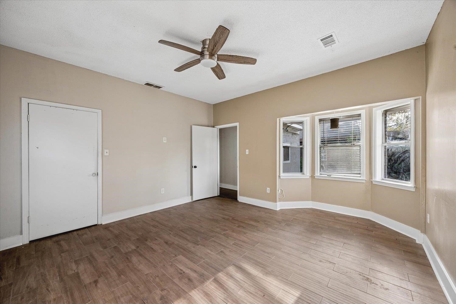 1621 Kendale Ave Property Photo 18