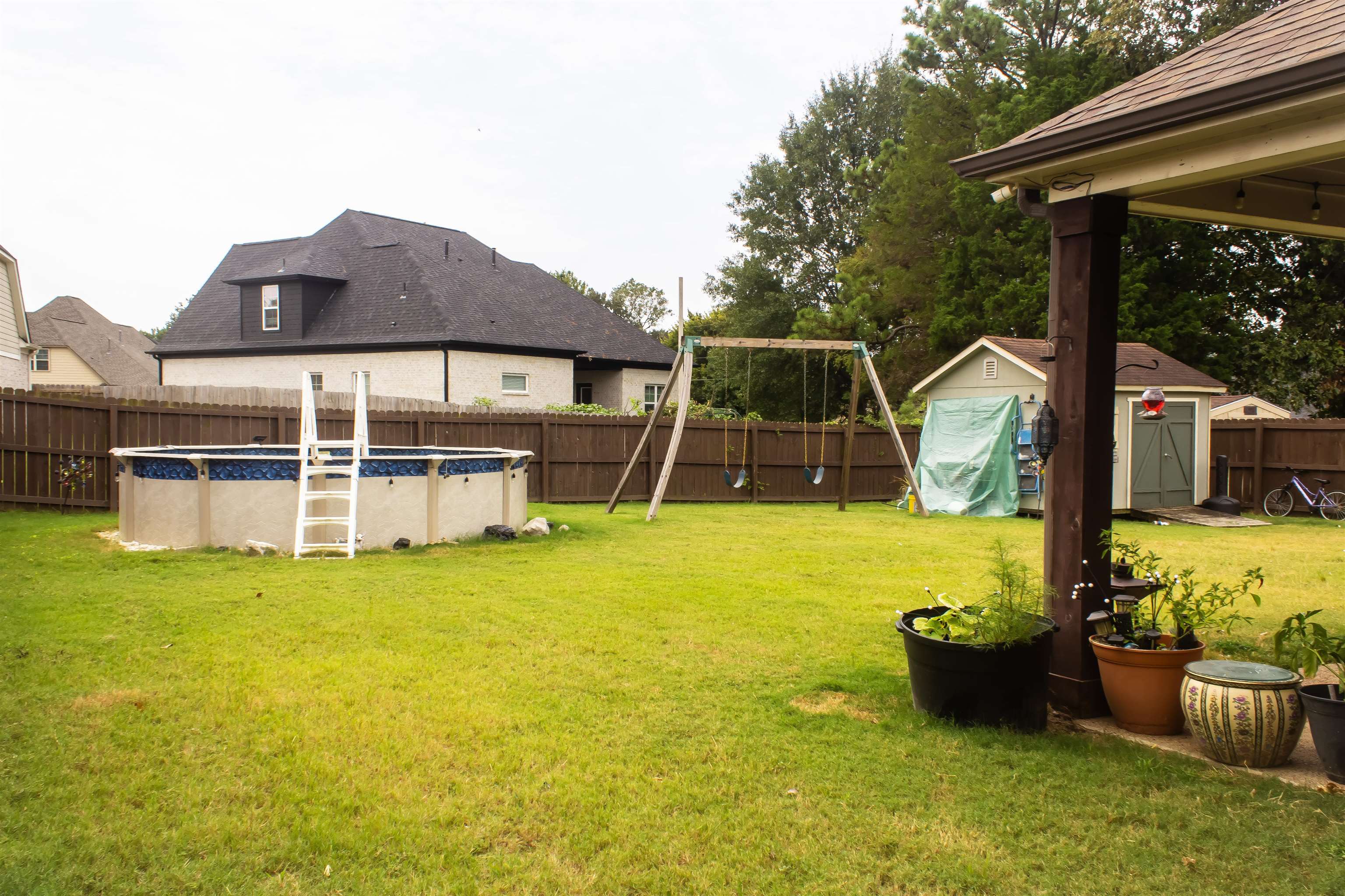 7665 Shadowcrest Cv Property Photo 21