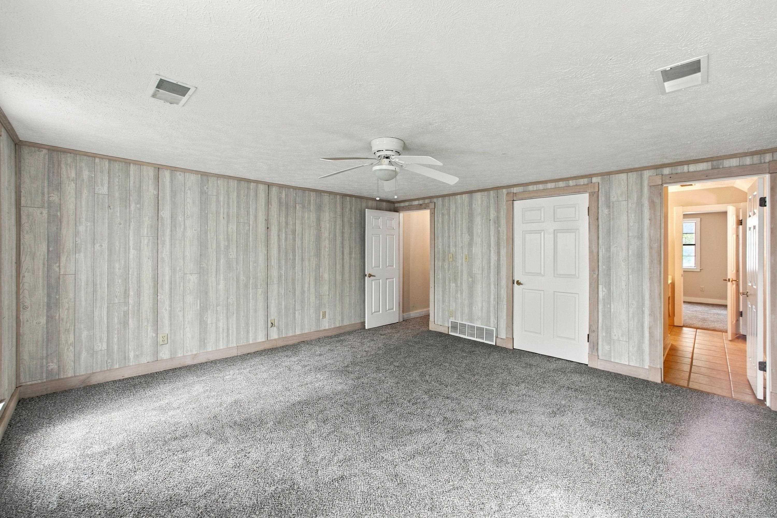 10440 W State Route 100 Hwy Property Photo 33