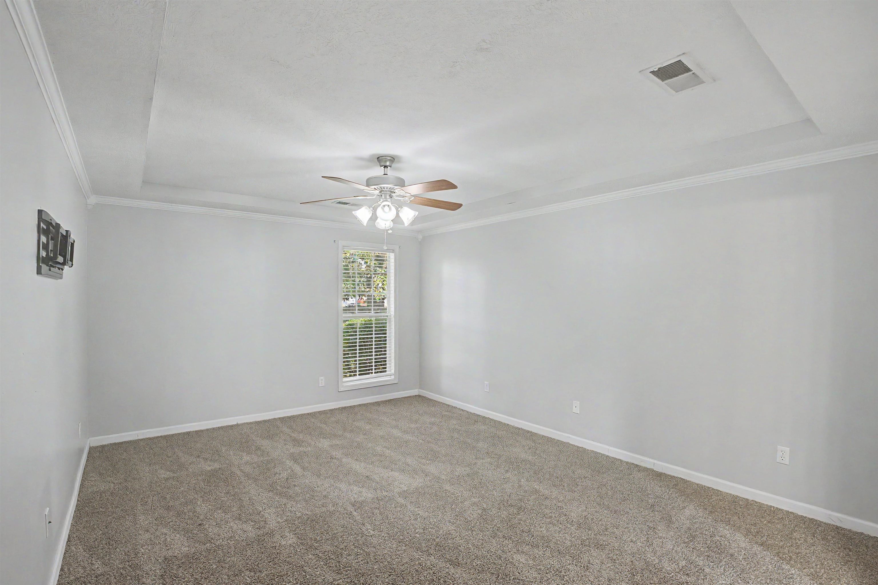 9 Broadleaf Cv Property Photo 11