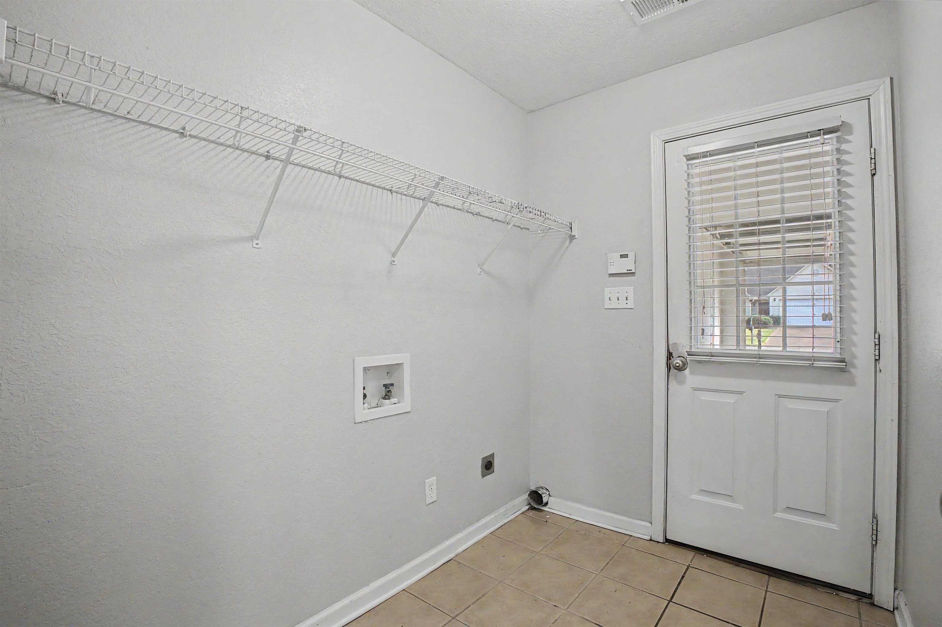9 Broadleaf Cv Property Photo 19