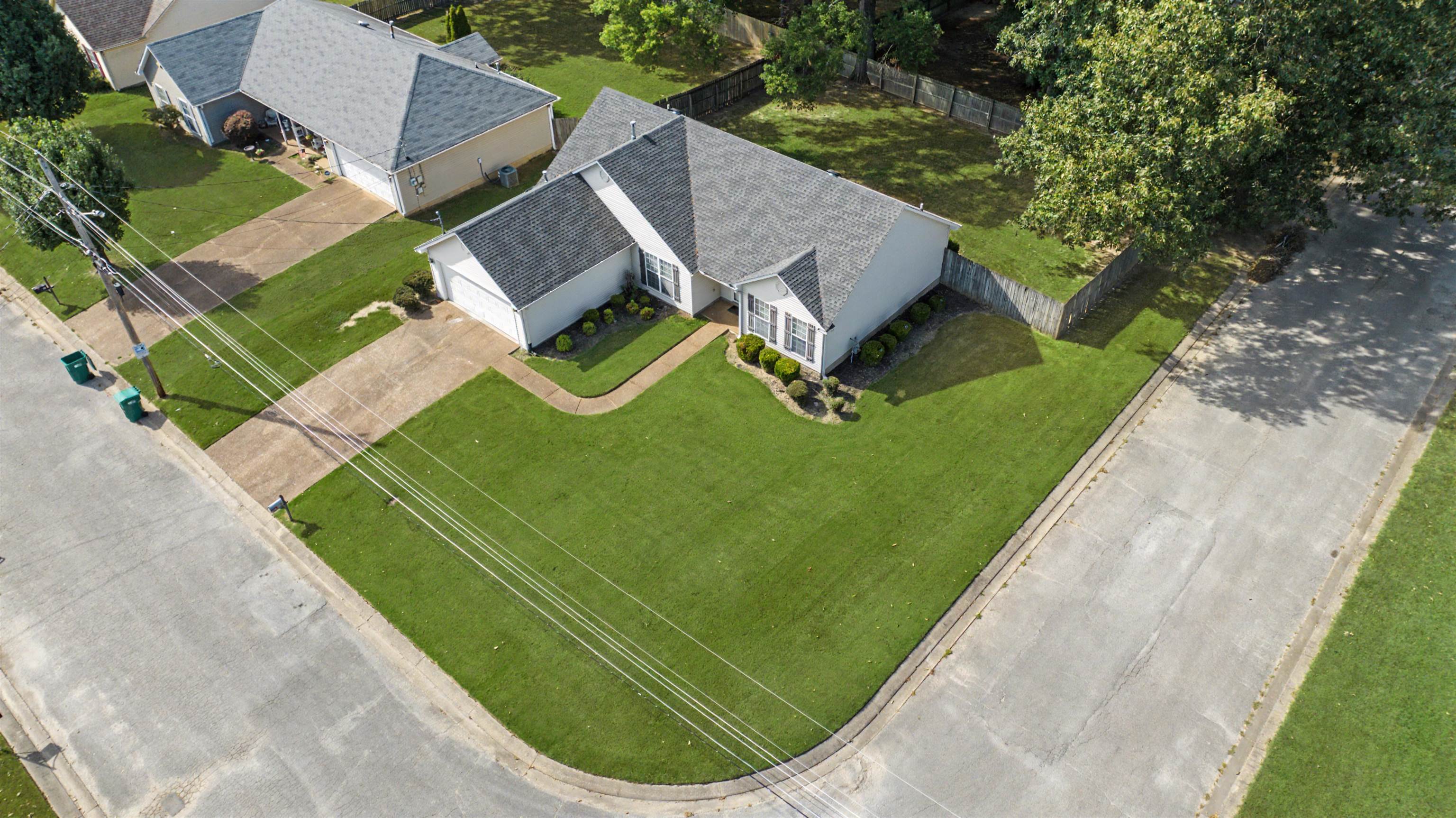 9 Broadleaf Cv Property Photo 21