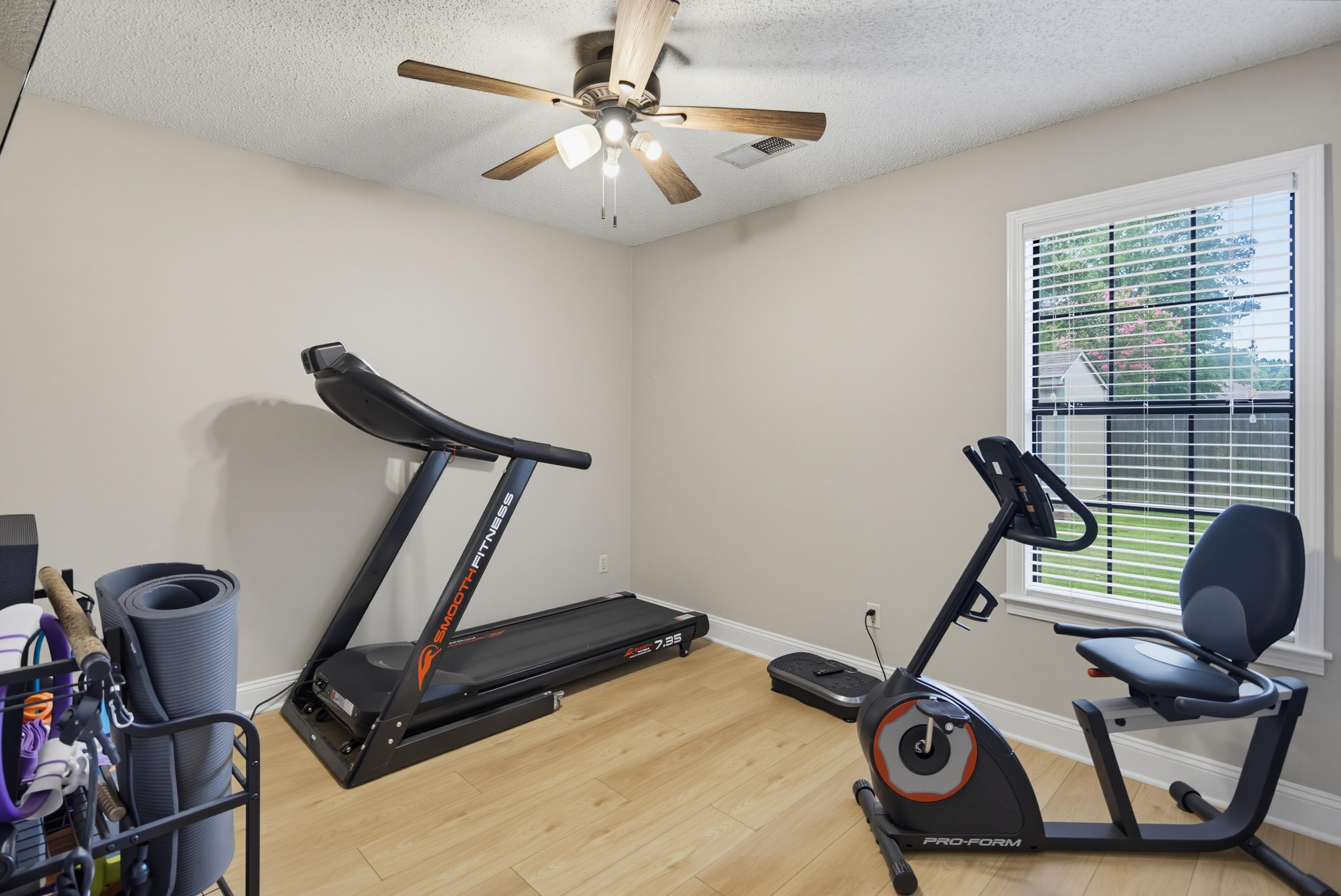 7685 Shadow Hills Dr Property Photo 23
