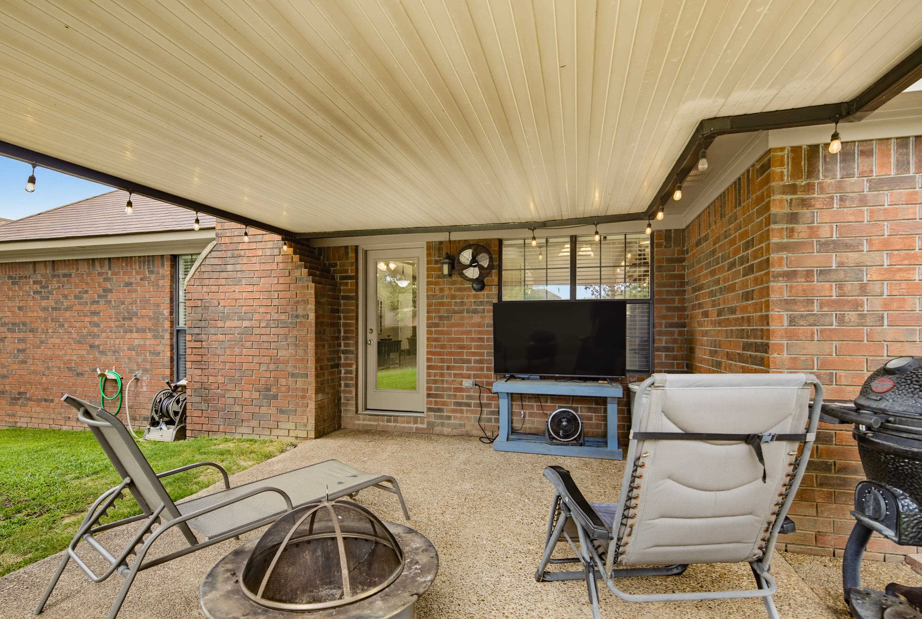 7685 Shadow Hills Dr Property Photo 29