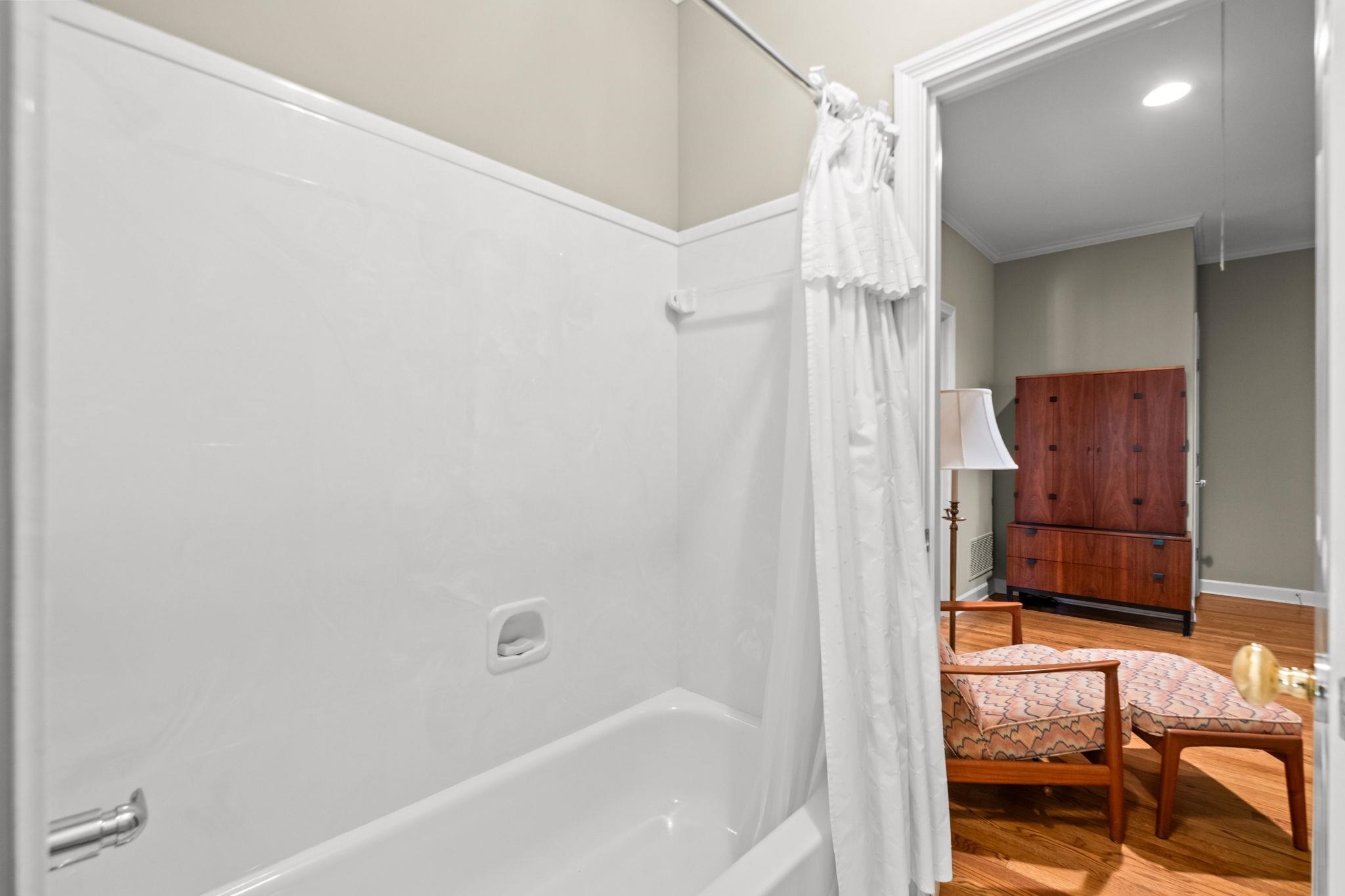 7163 Ainsworth Dr Property Photo 27