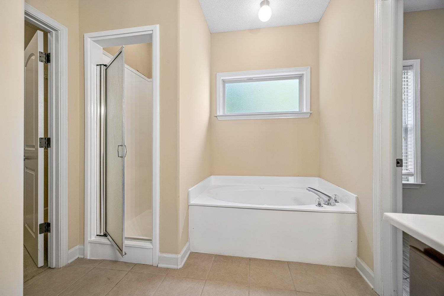 5045 Vonell Way Property Photo 11