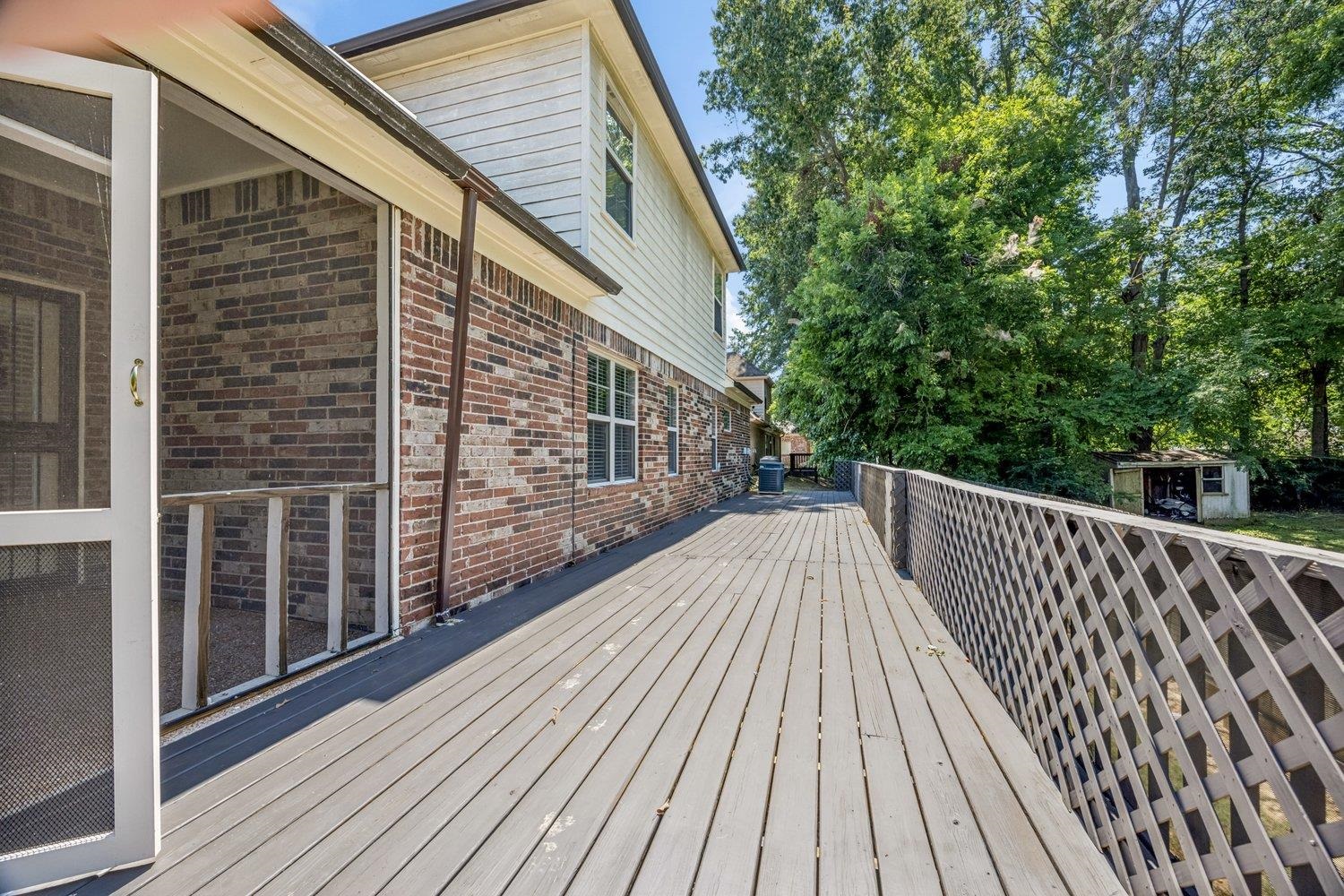 5045 Vonell Way Property Photo 18