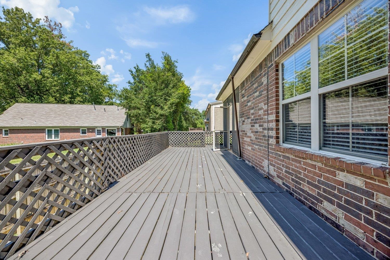 5045 Vonell Way Property Photo 19