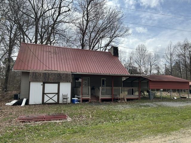 200 Ray Bluff Rd Property Photo 1
