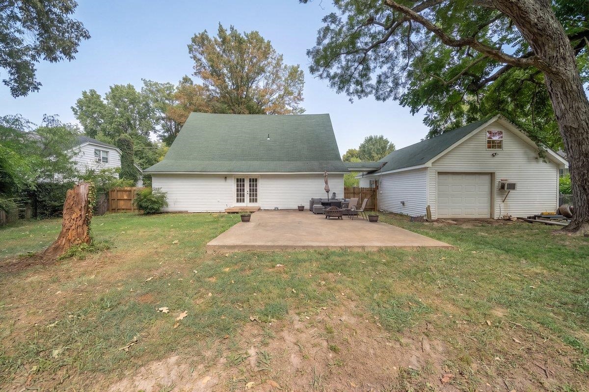 805 S Main St Property Photo 30