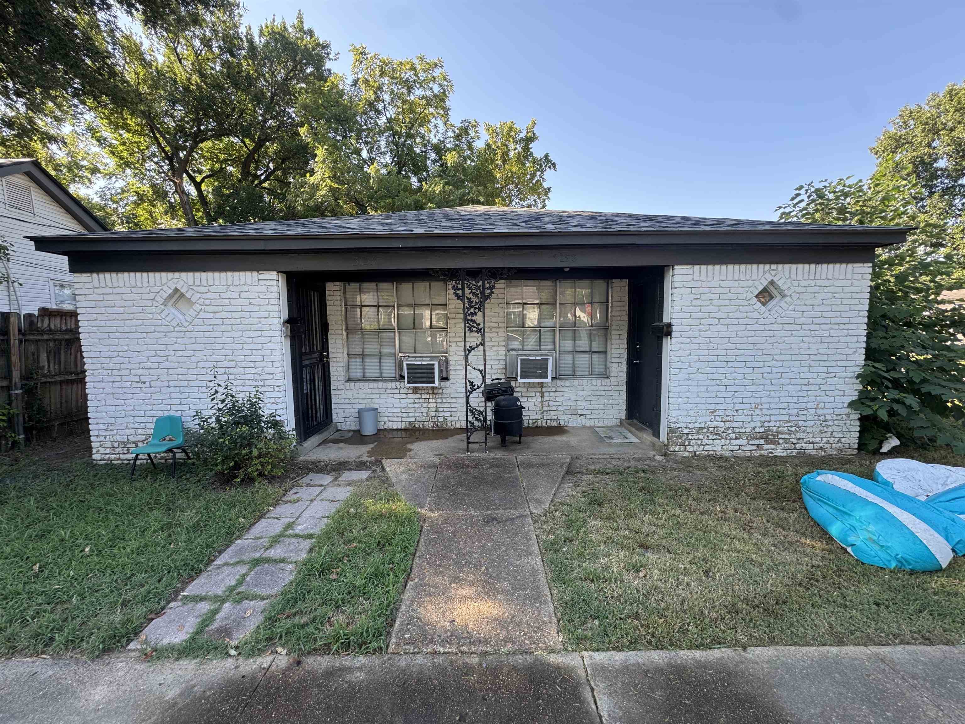 3133 NATHAN AVE Property Photo 1