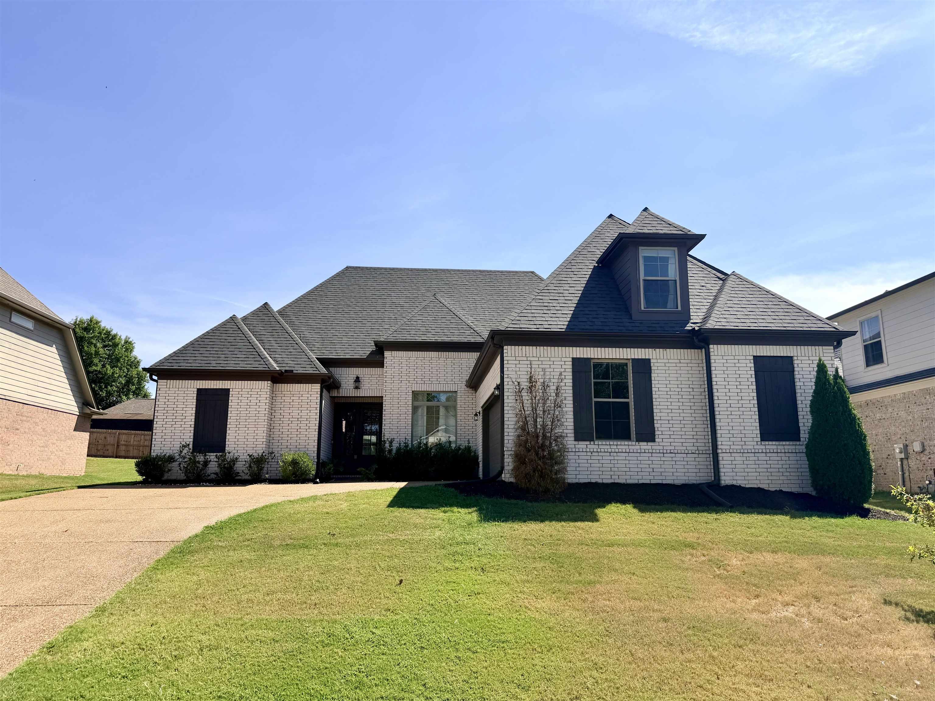 50 Whispering Creek Dr Property Photo 1