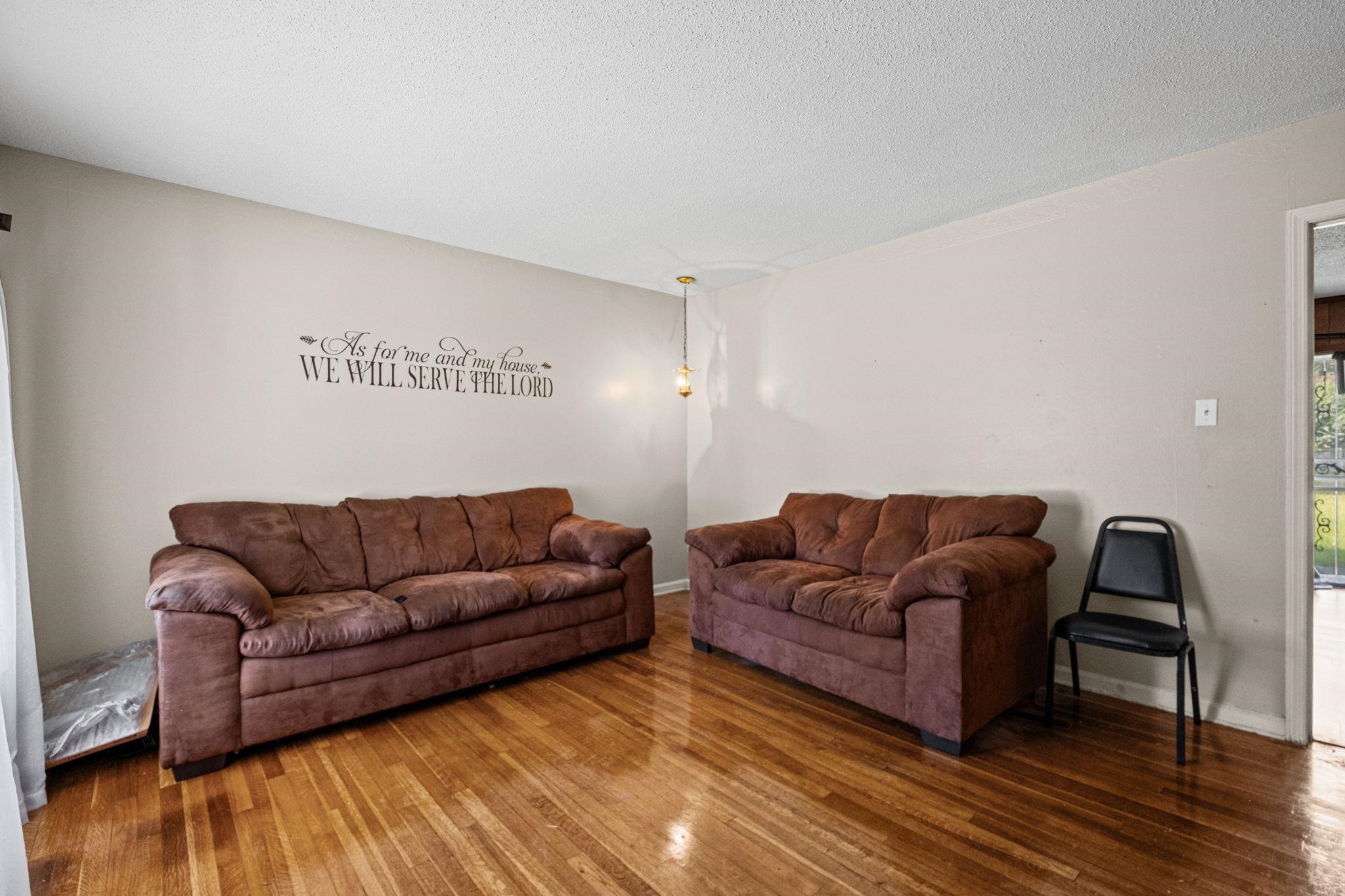 1742 San Bernardo Ave Property Photo 9