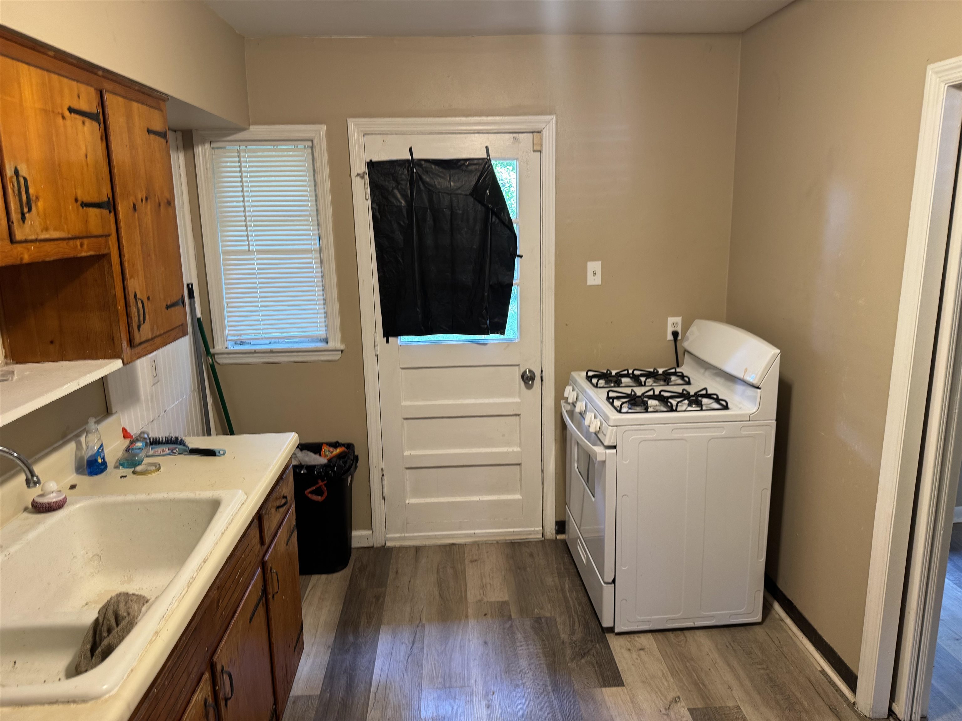 1624 Mary Dr Property Photo 19