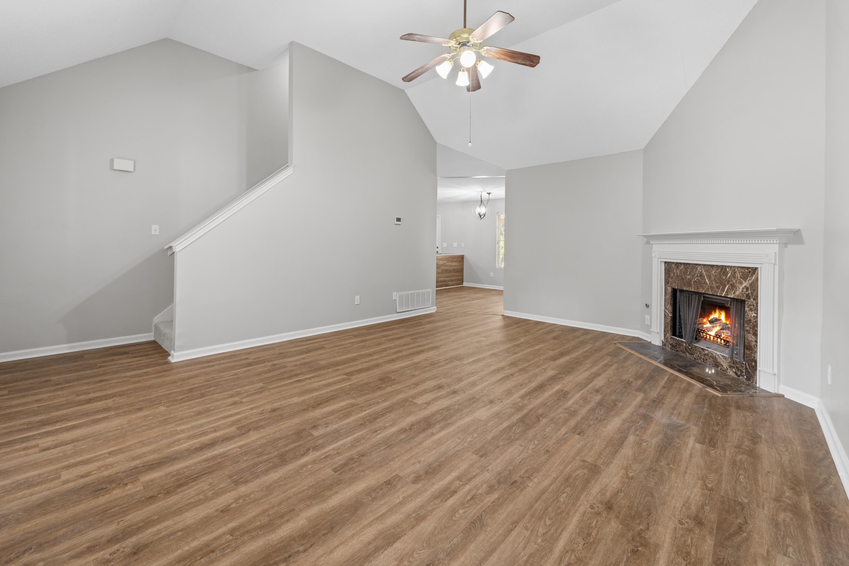 1673 Camille Way Property Photo 6