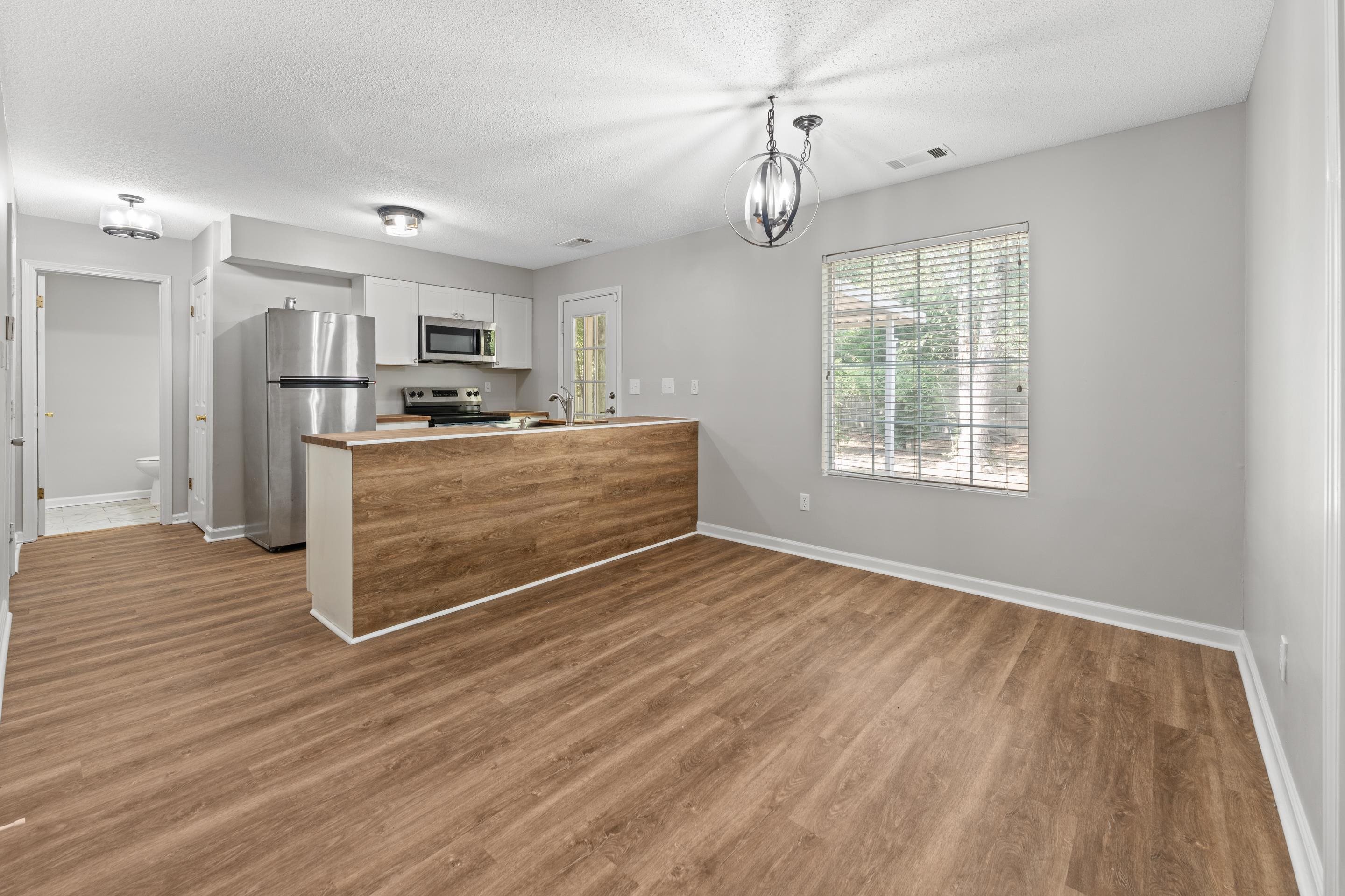 1673 Camille Way Property Photo 10