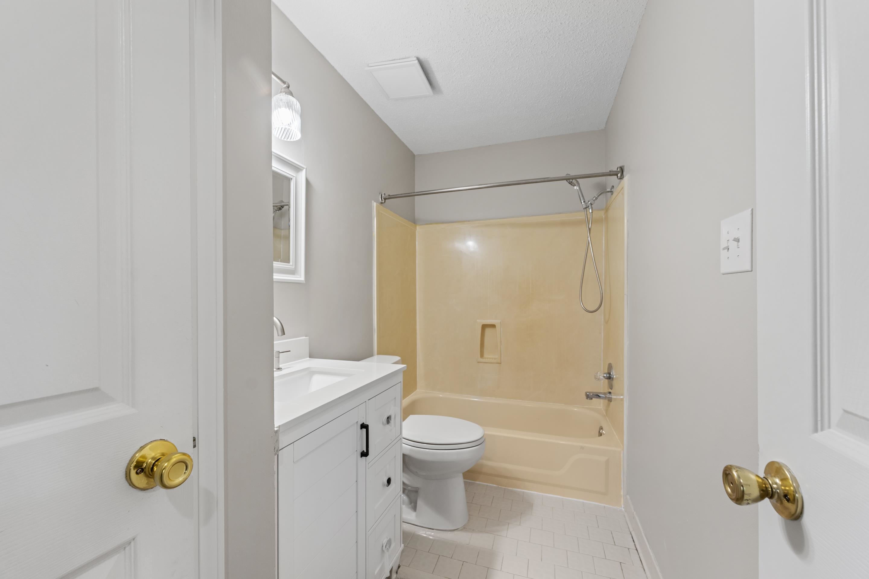 1673 Camille Way Property Photo 19