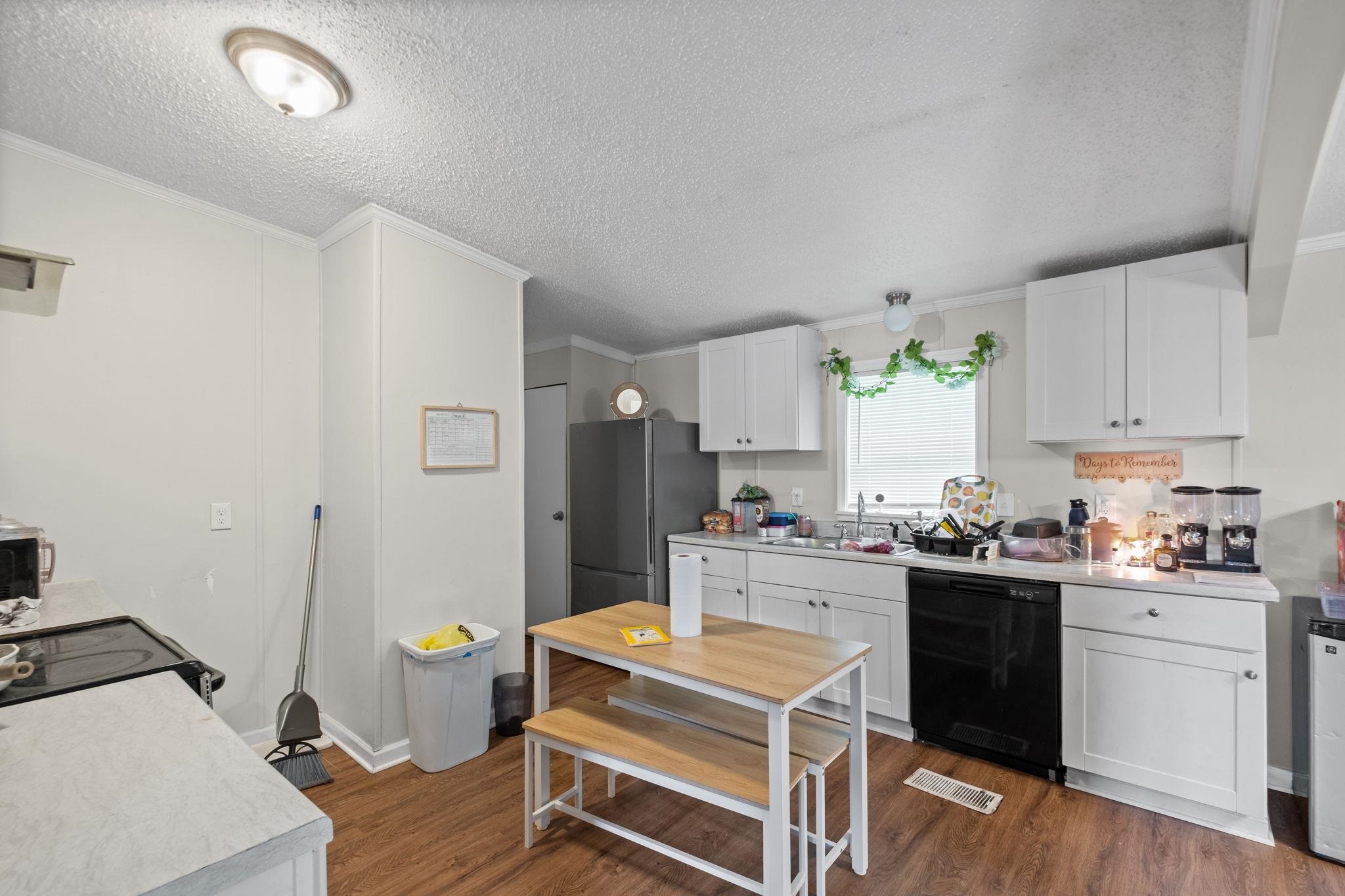 4472 Cedar Ridge Ln Property Photo 11