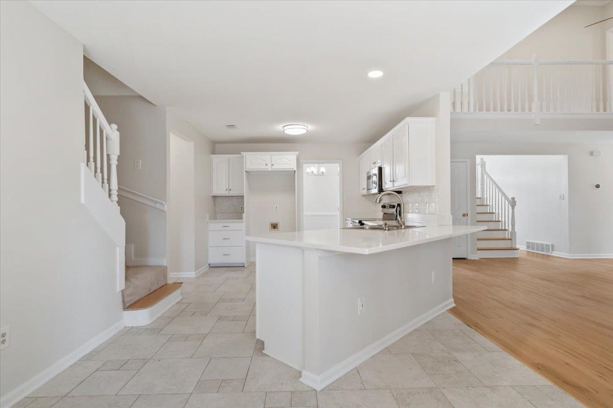 4715 Oak Harbour Trce Property Photo 6