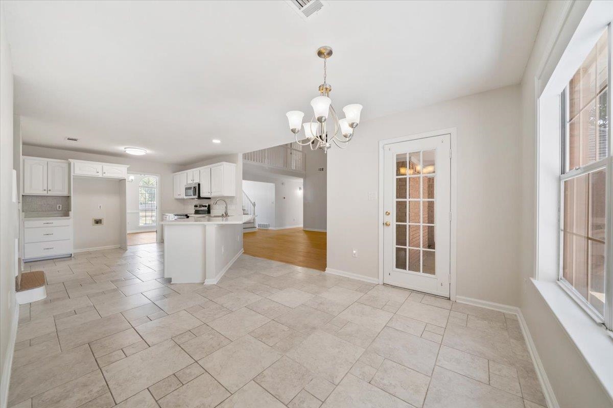 4715 Oak Harbour Trce Property Photo 9
