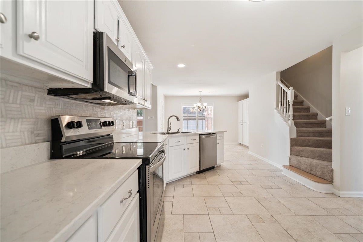 4715 Oak Harbour Trce Property Photo 12