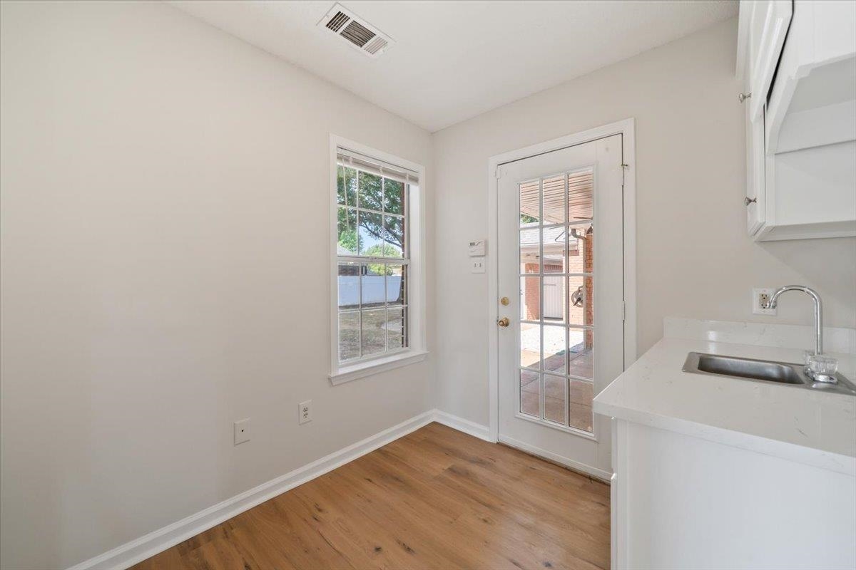4715 Oak Harbour Trce Property Photo 20