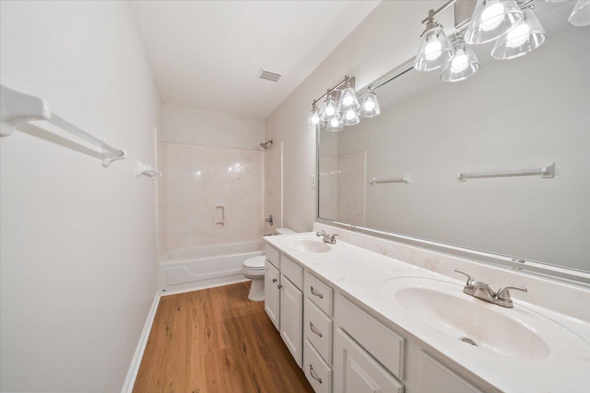 4715 Oak Harbour Trce Property Photo 22
