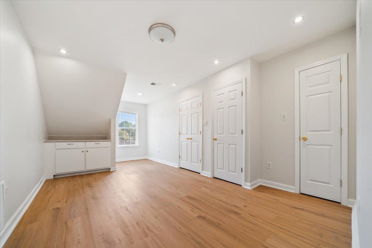 4715 Oak Harbour Trce Property Photo 28