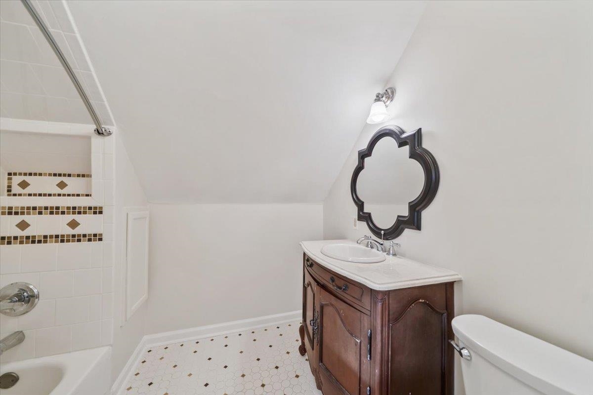 4715 Oak Harbour Trce Property Photo 30