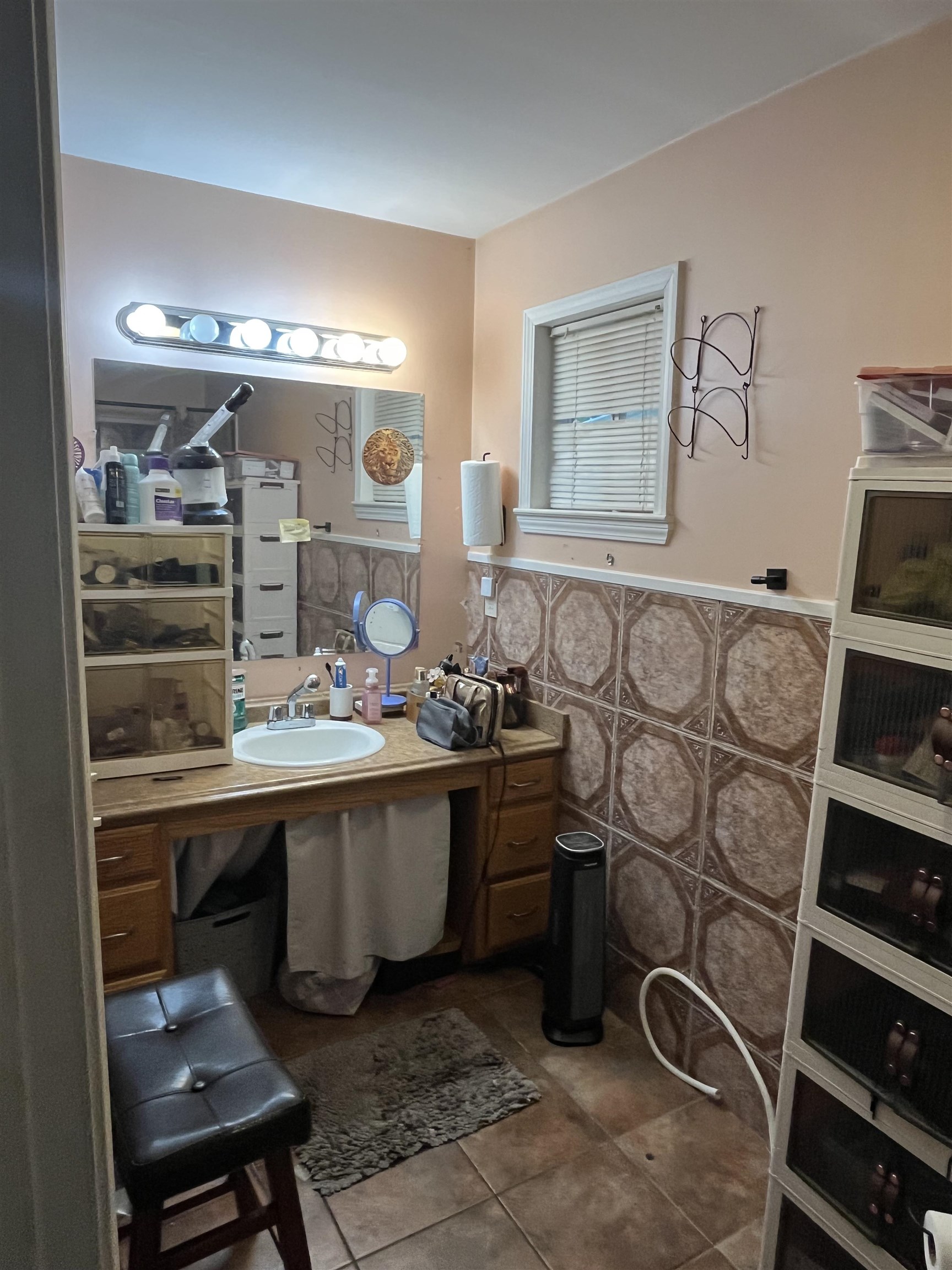 5383 Patrick Henry Dr Property Photo 11