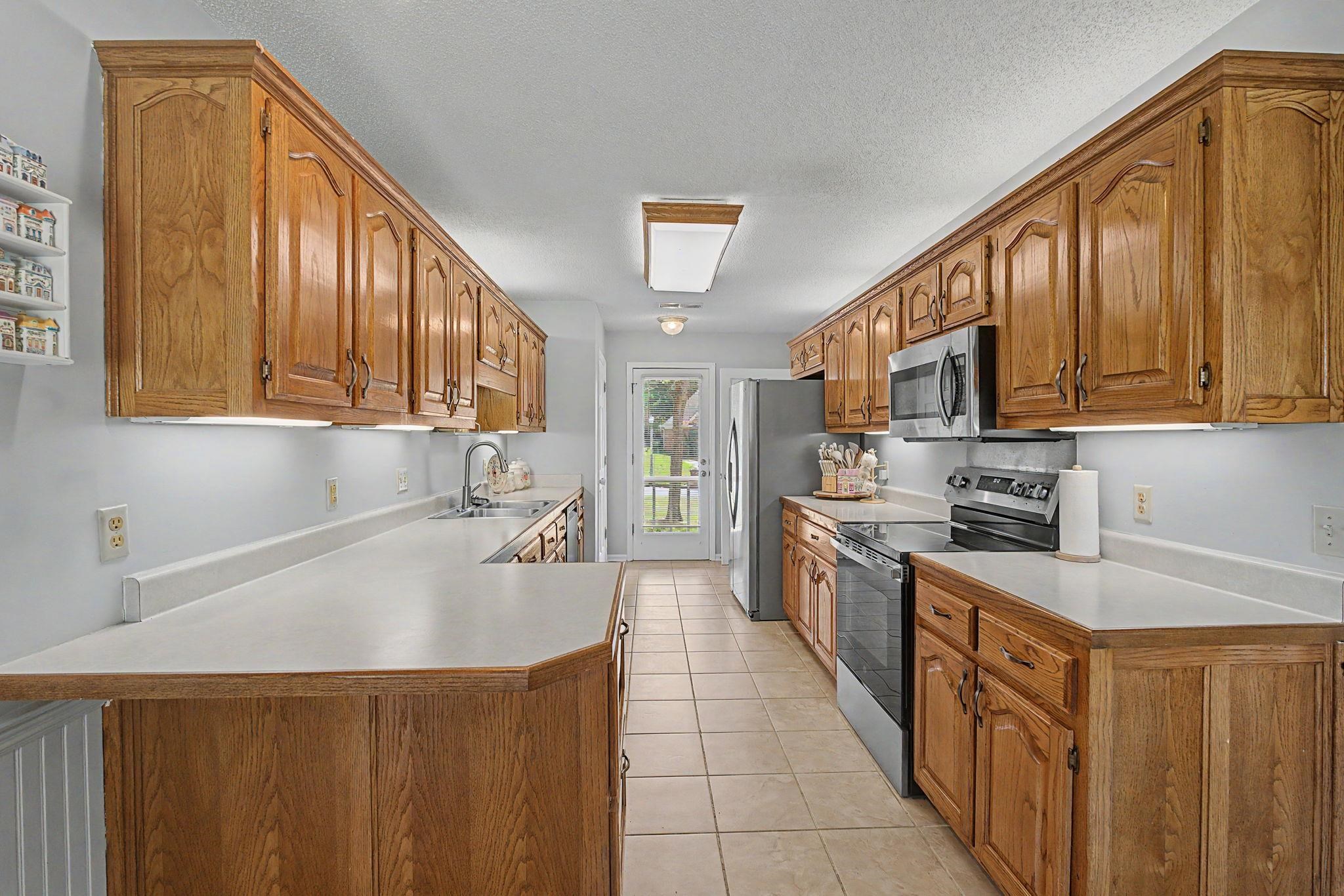 2729 Shadow Point Cv W Property Photo 11
