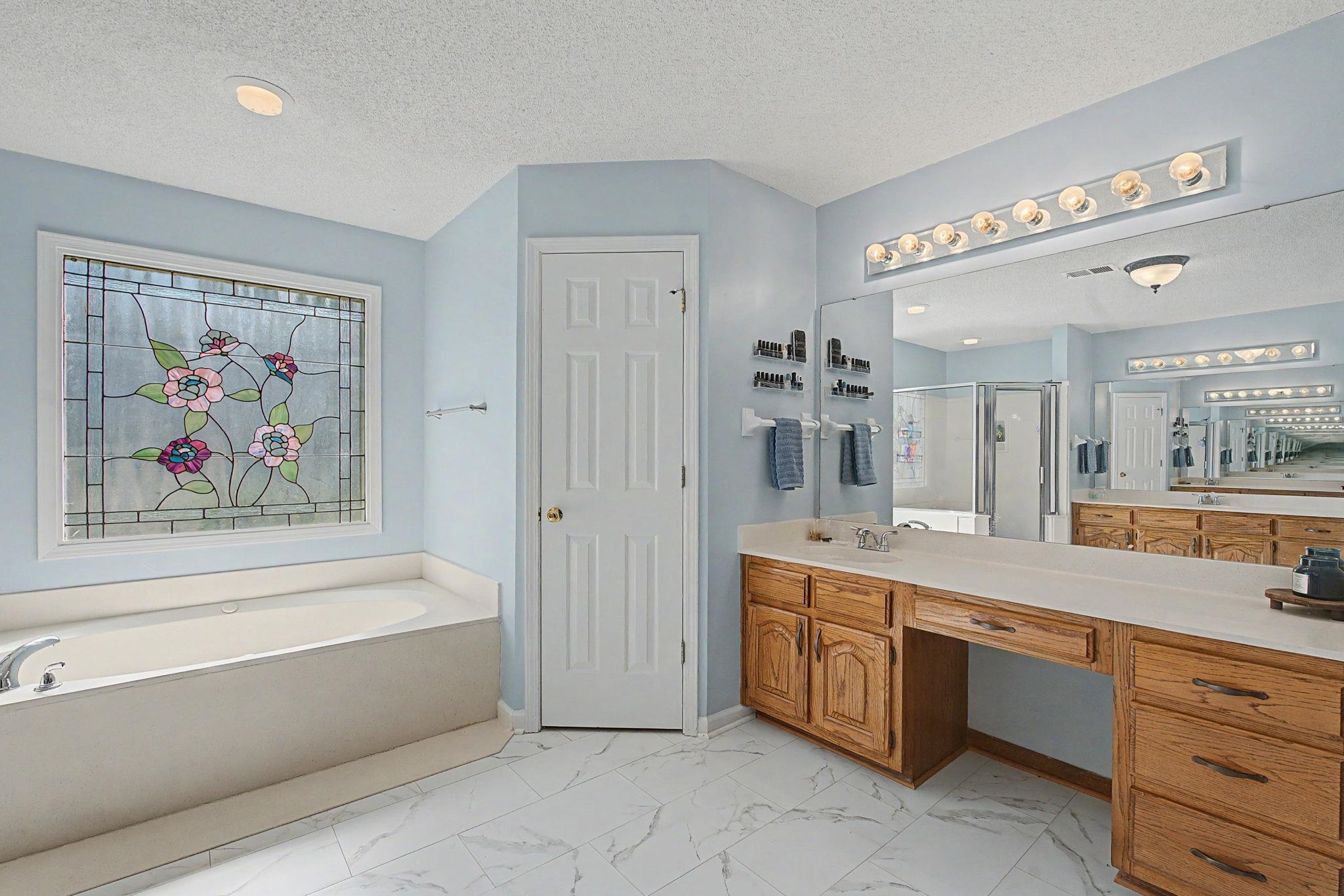 2729 Shadow Point Cv W Property Photo 23
