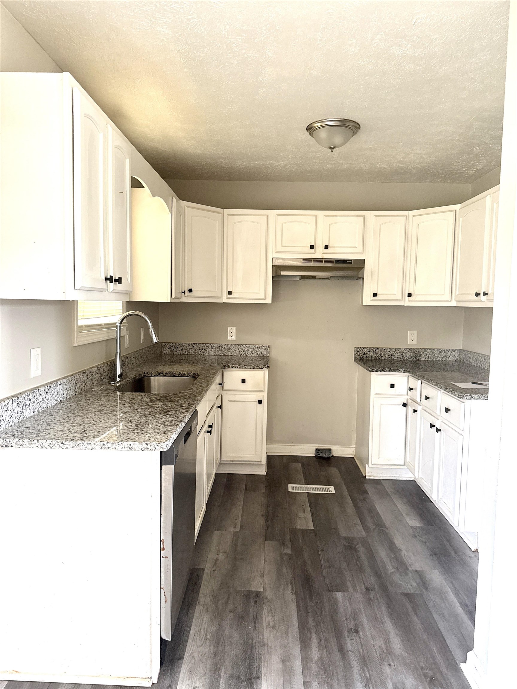 8 Channing Loop Property Photo 7