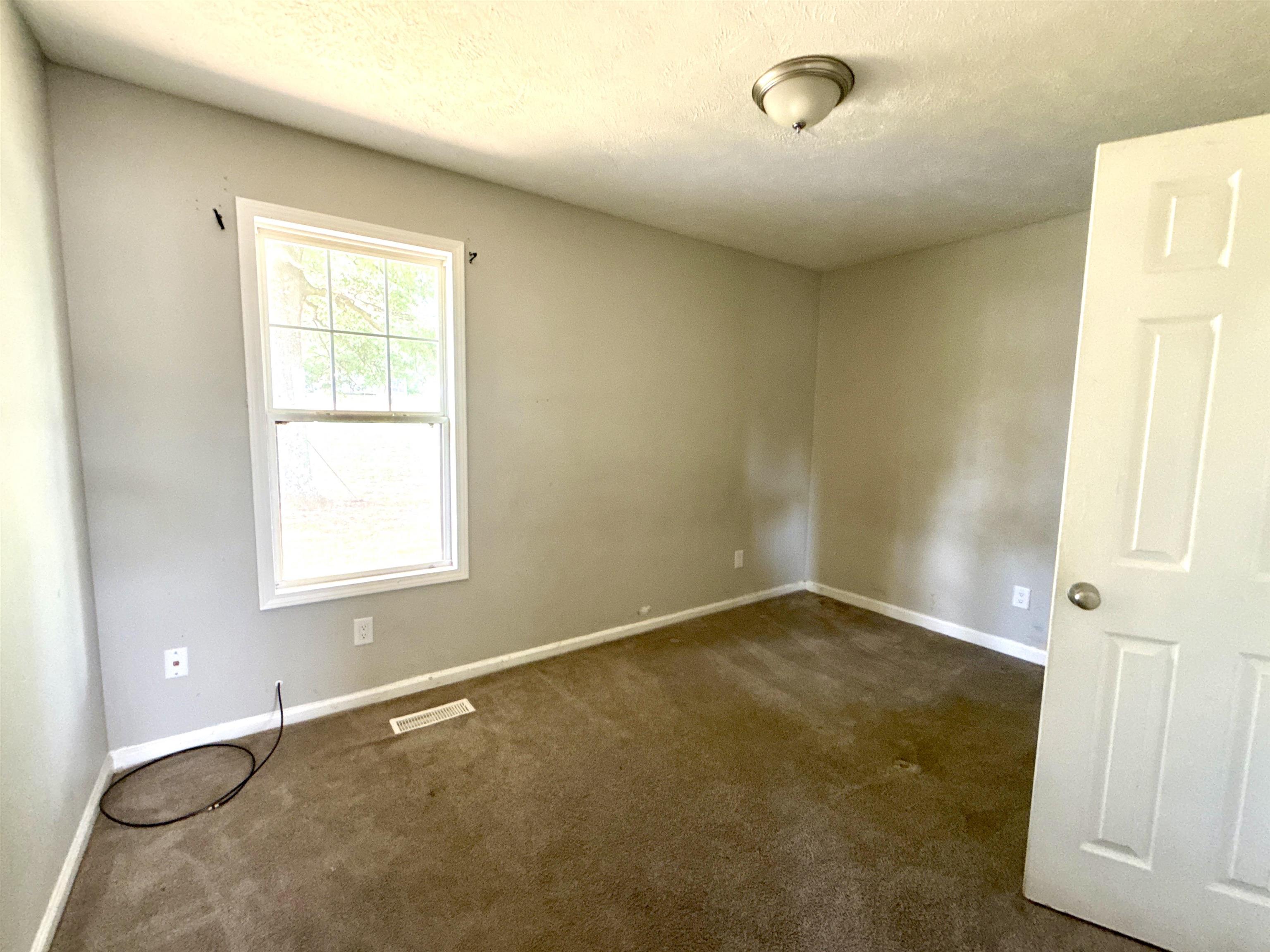 8 Channing Loop Property Photo 8