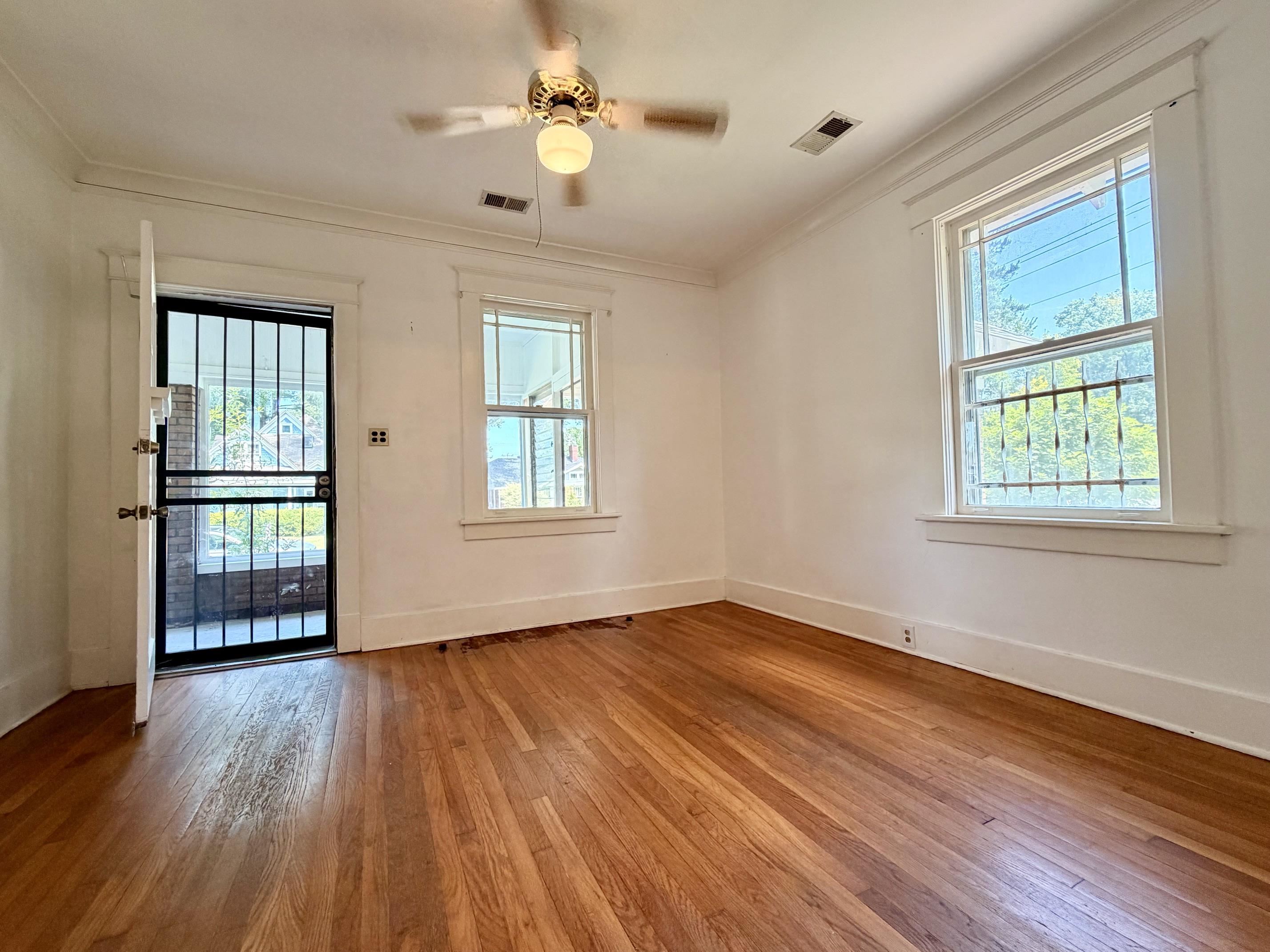1701 Faxon Ave Property Photo 5