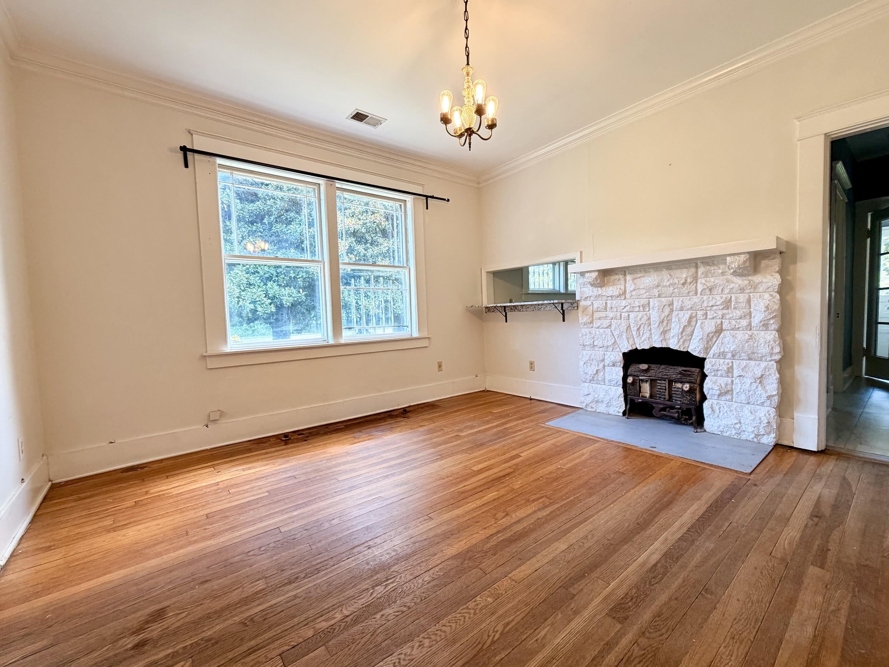 1701 Faxon Ave Property Photo 6