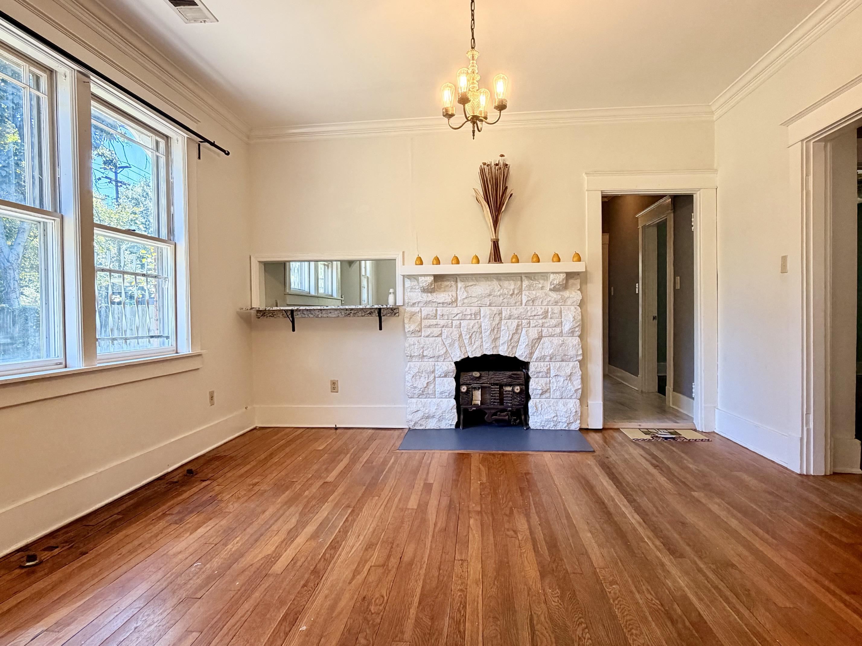 1701 Faxon Ave Property Photo 8
