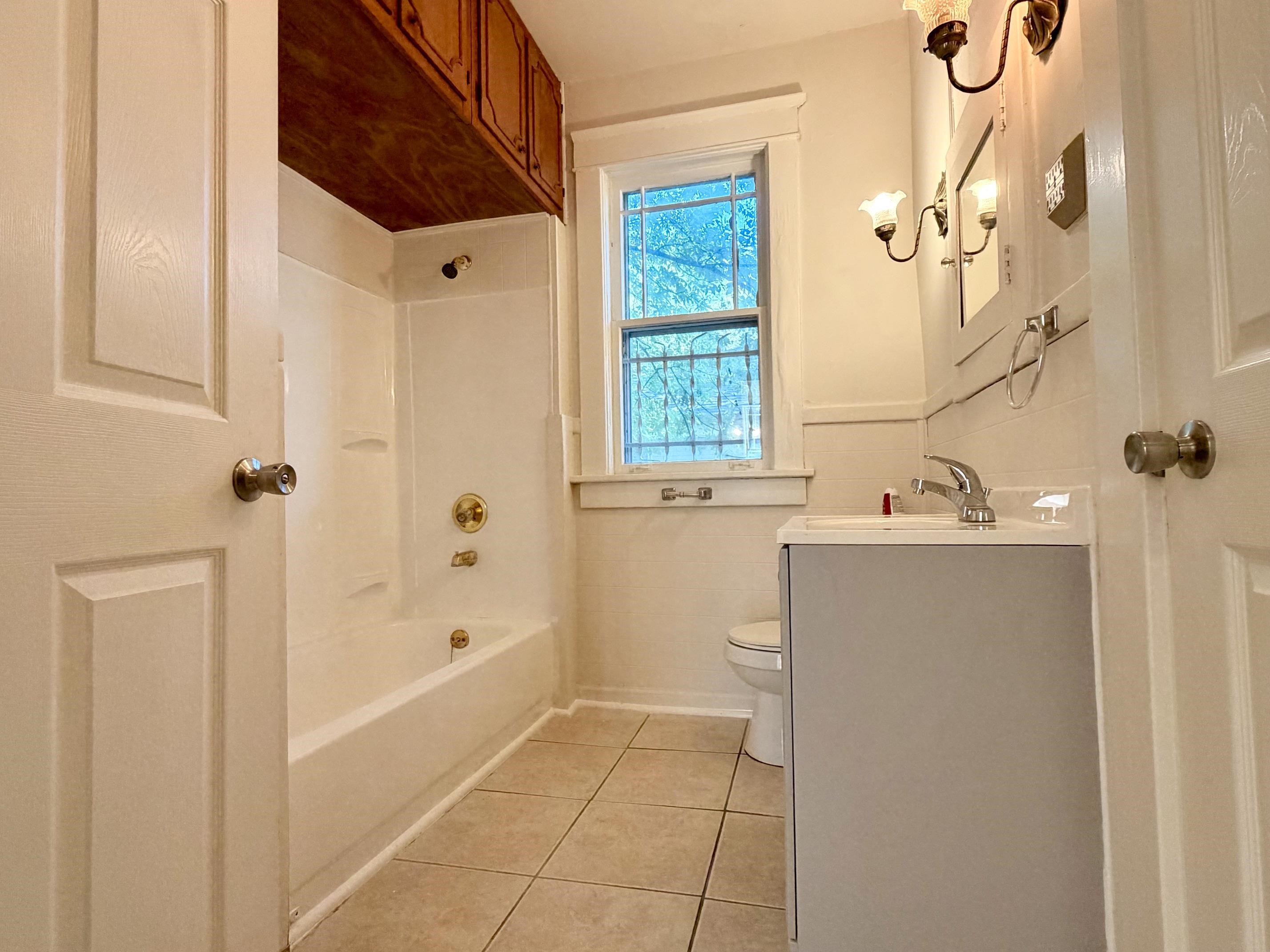 1701 Faxon Ave Property Photo 17