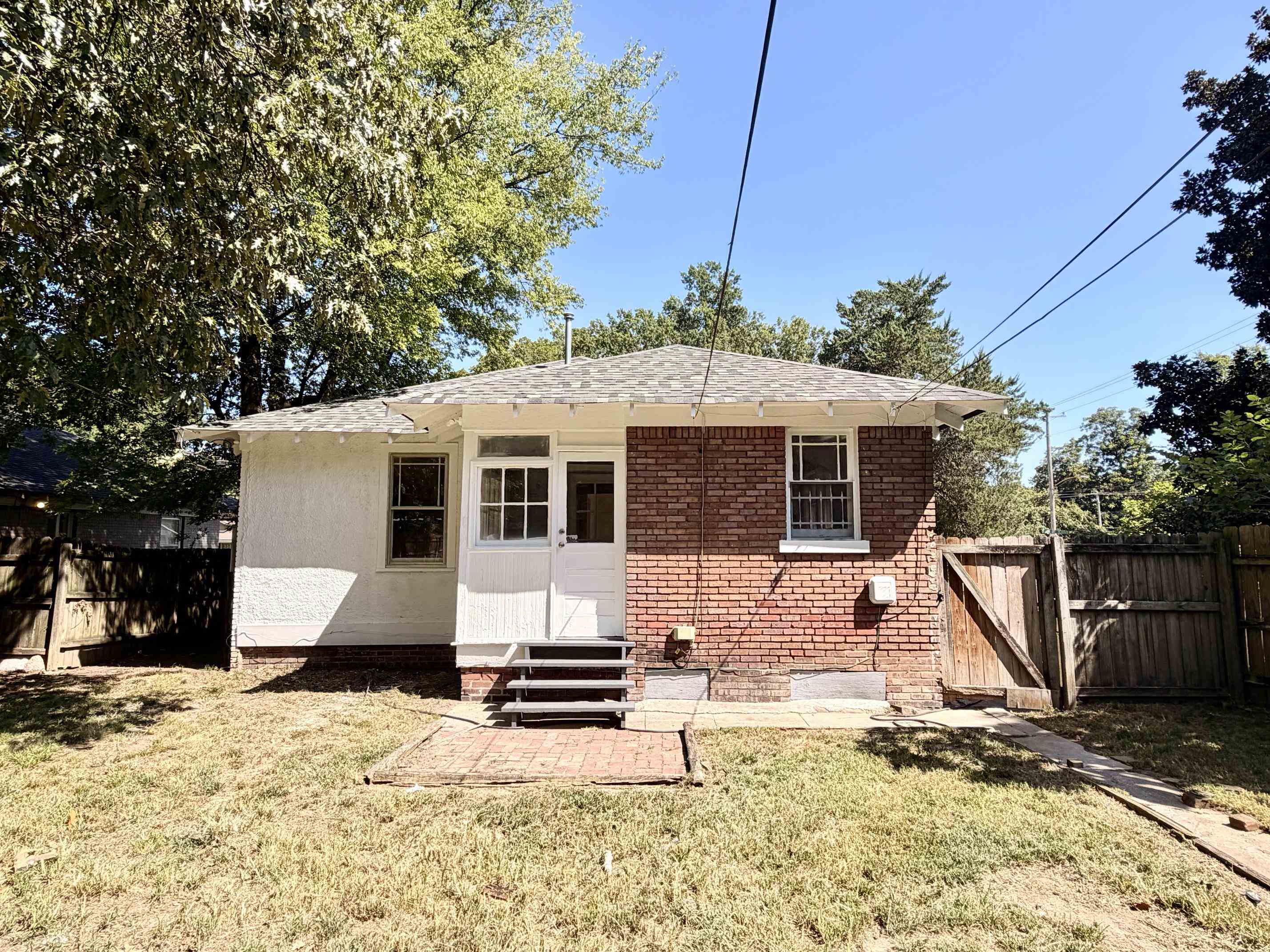 1701 Faxon Ave Property Photo 22