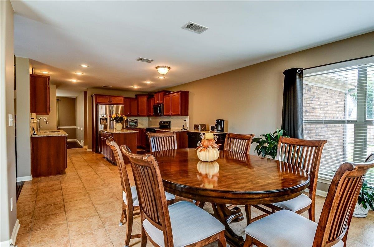 12348 Darton Dr Property Photo 11