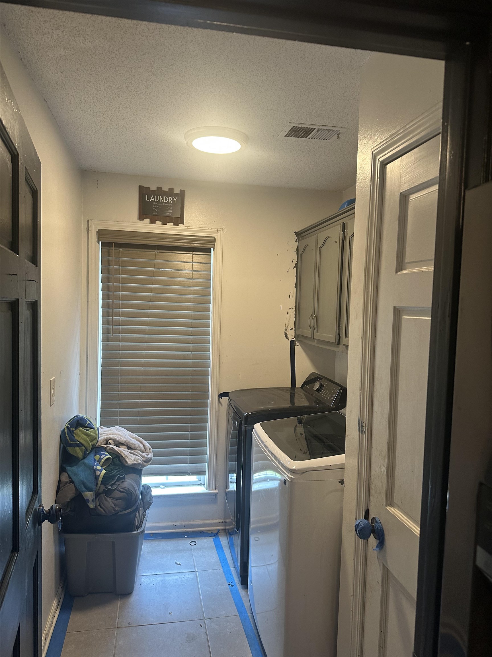 2010 Mt Badon Ln Property Photo 2