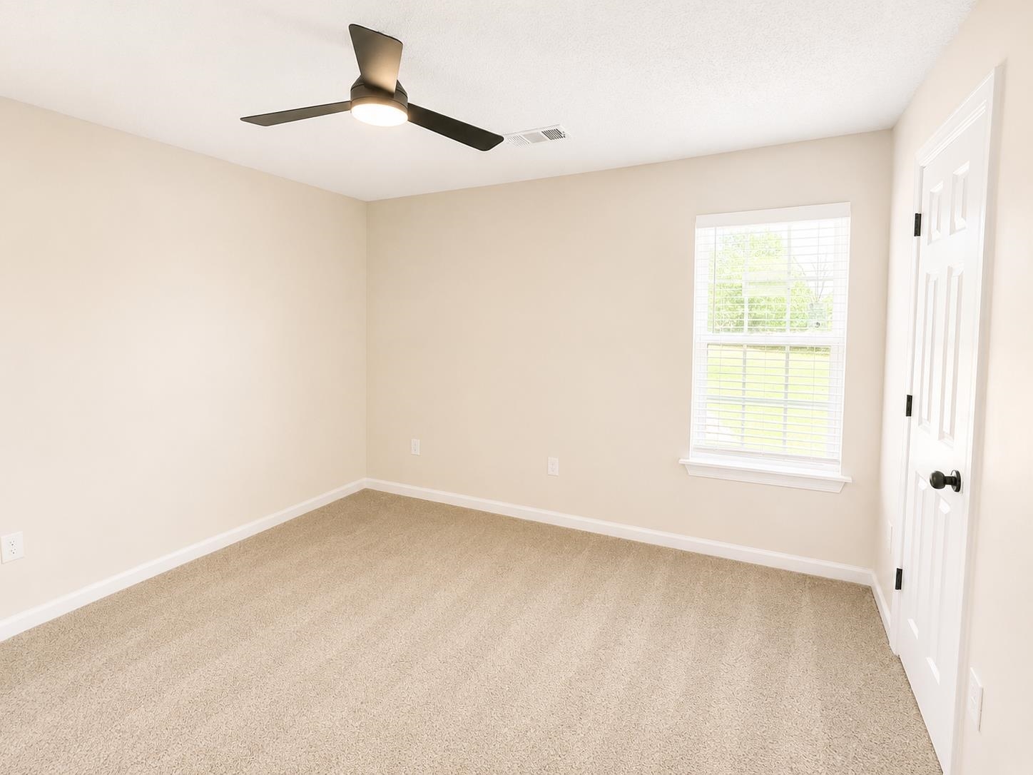 3252 Club Grove Cv Property Photo 4